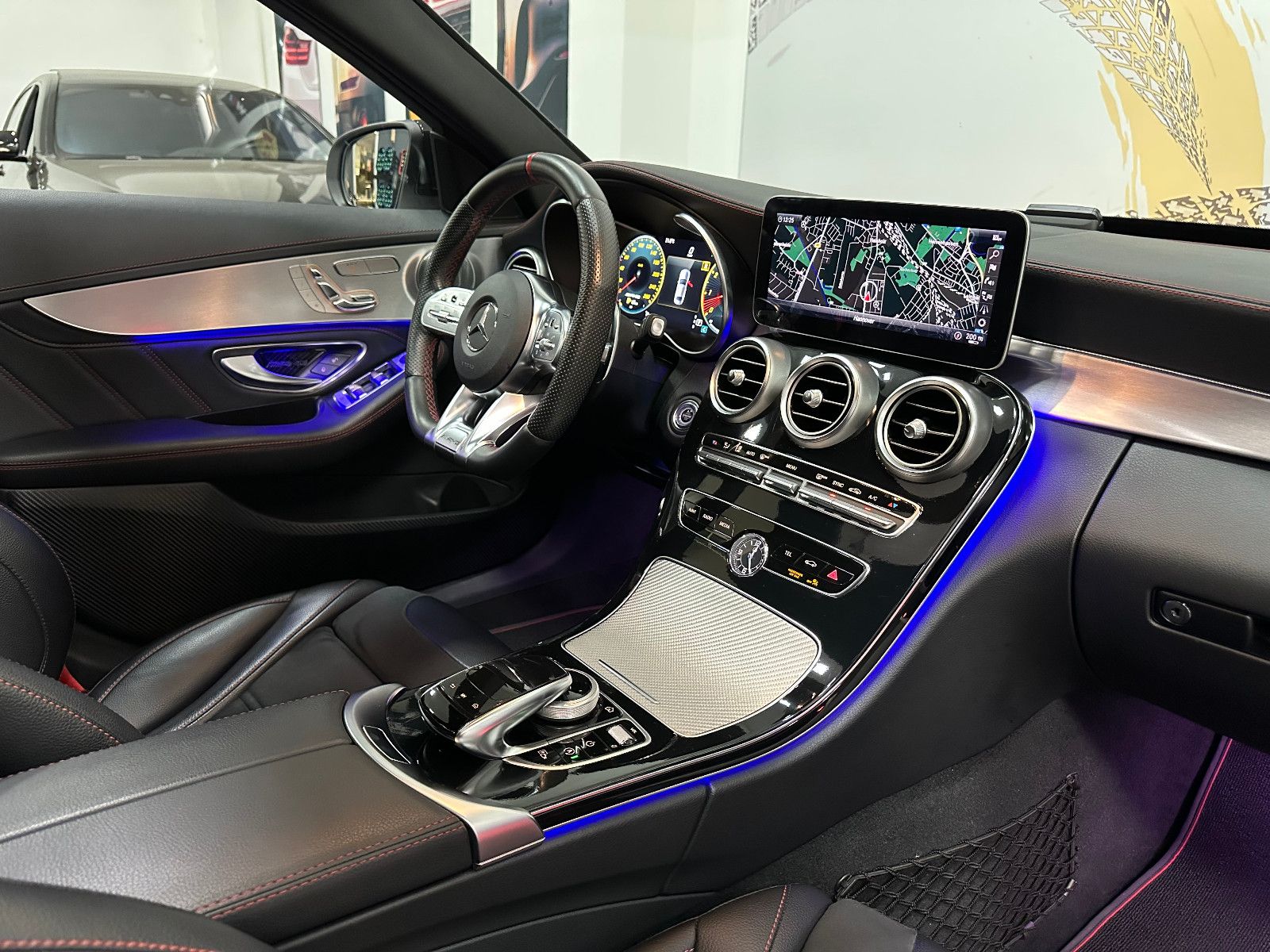 Fahrzeugabbildung Mercedes-Benz C 43 AMG 4Matic*PANO*BURM.*MEMORY*HUD*360°*