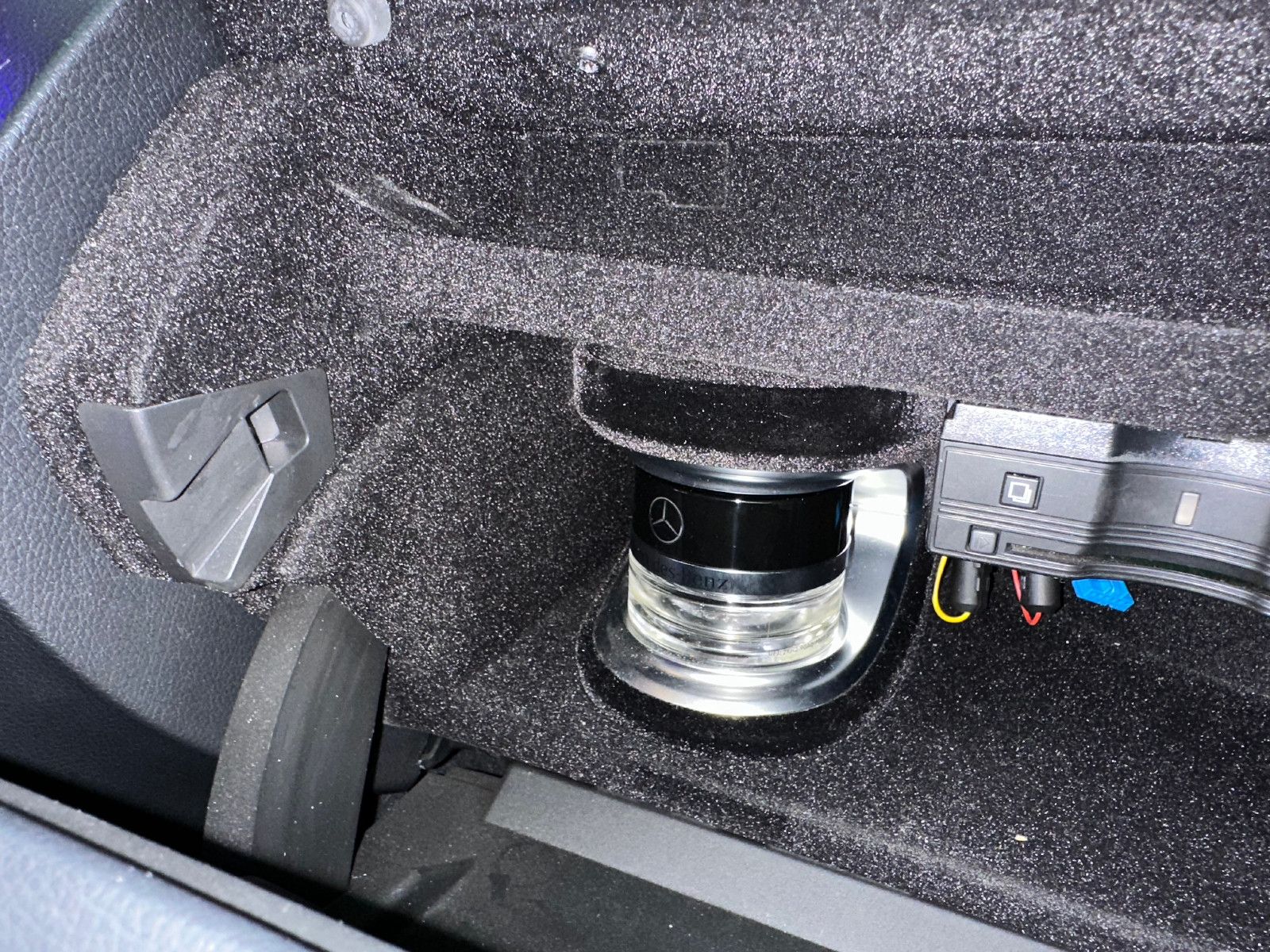 Fahrzeugabbildung Mercedes-Benz C 43 AMG 4Matic*PANO*BURM.*MEMORY*HUD*360°*