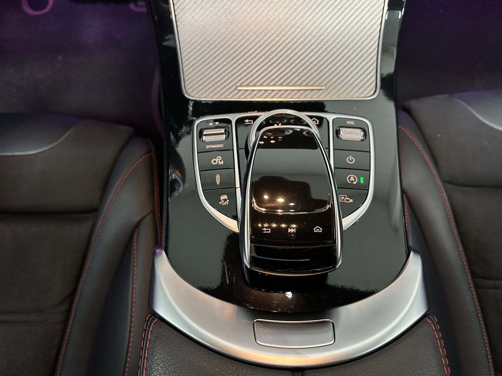 Fahrzeugabbildung Mercedes-Benz C 43 AMG 4Matic*PANO*BURM.*MEMORY*HUD*360°*
