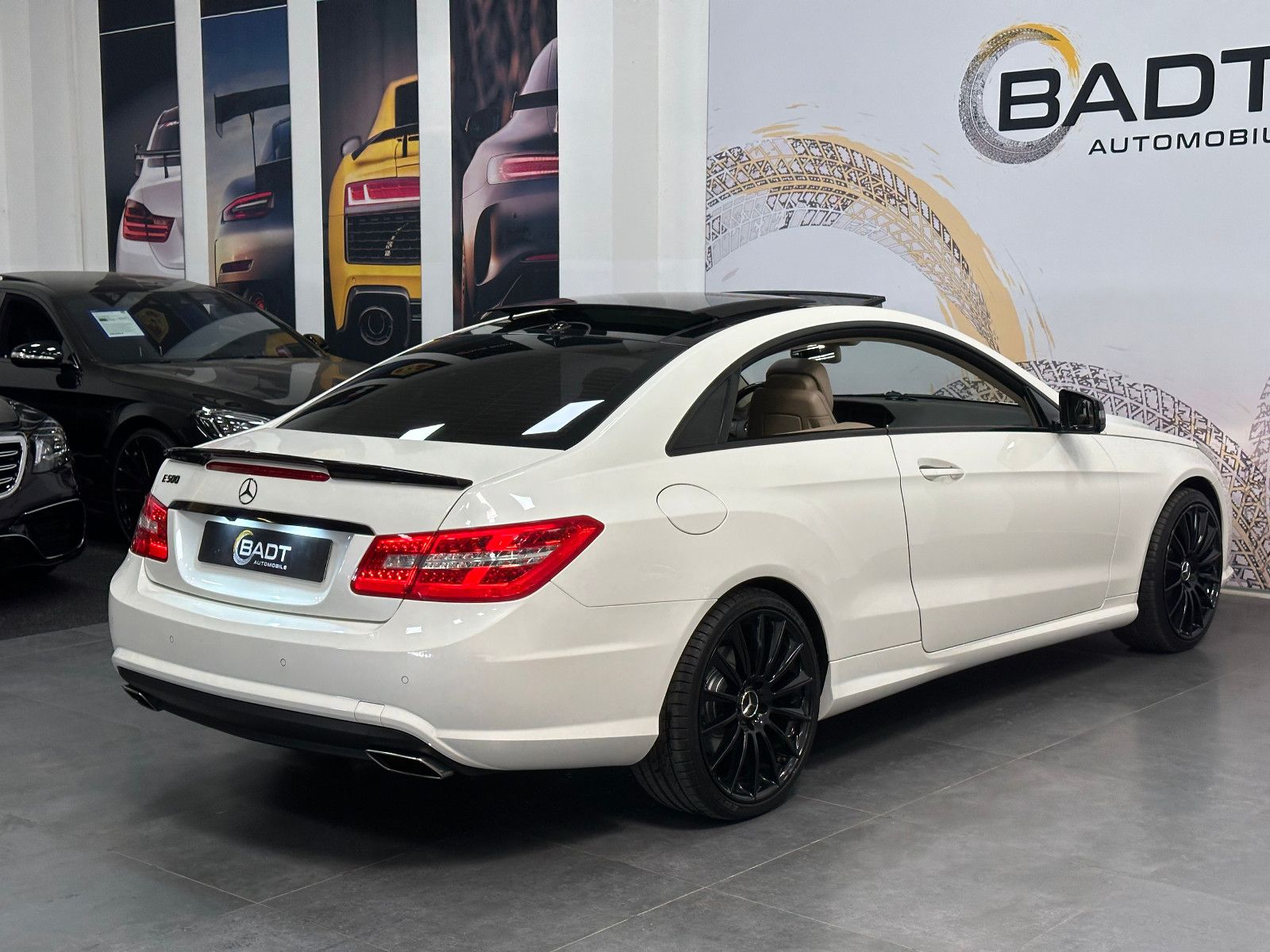 Fahrzeugabbildung Mercedes-Benz E 500 Coupe AMG*PANO*MEMORY*MEC ESD*