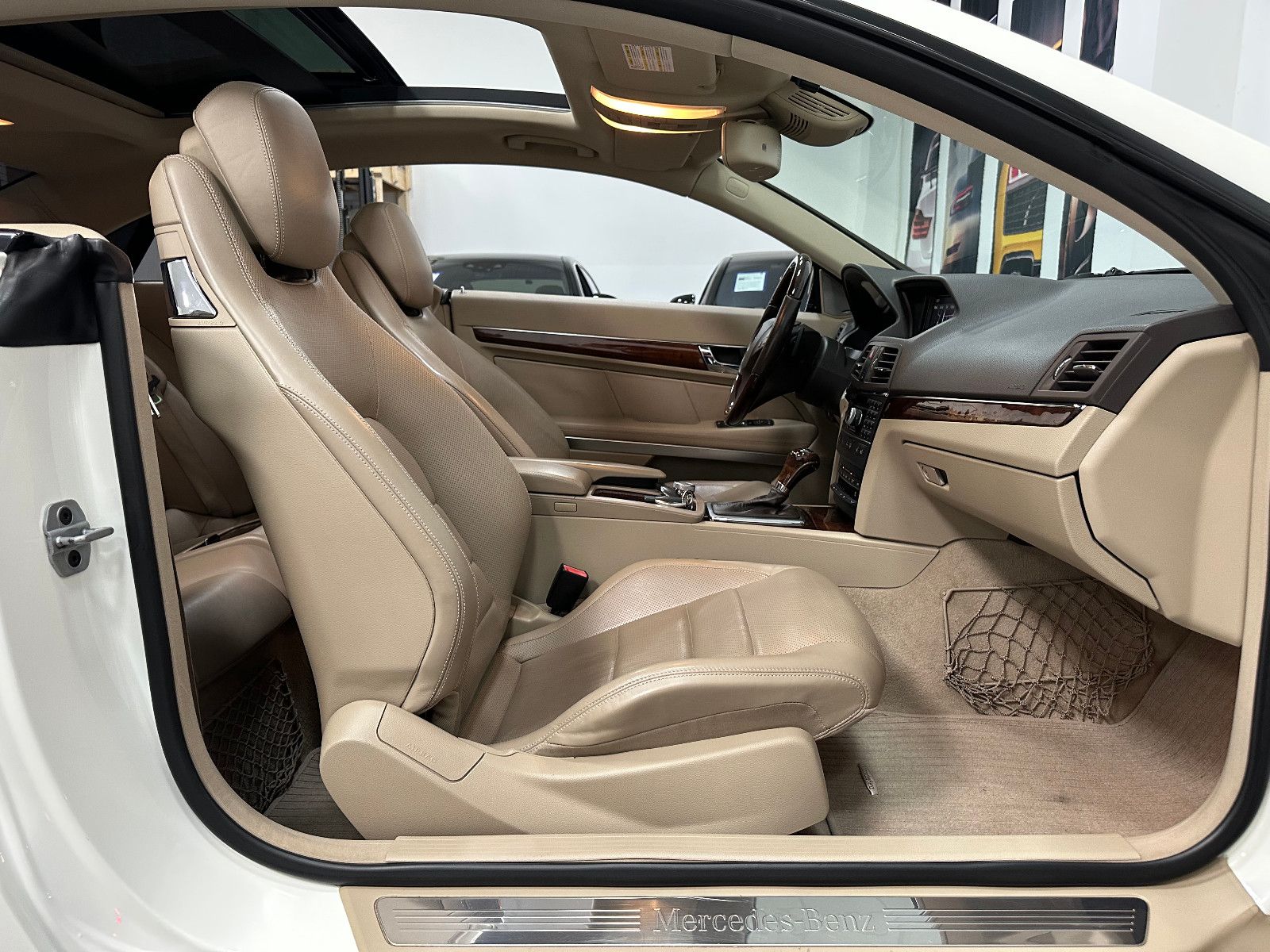 Fahrzeugabbildung Mercedes-Benz E 500 Coupe AMG*PANO*MEMORY*MEC ESD*