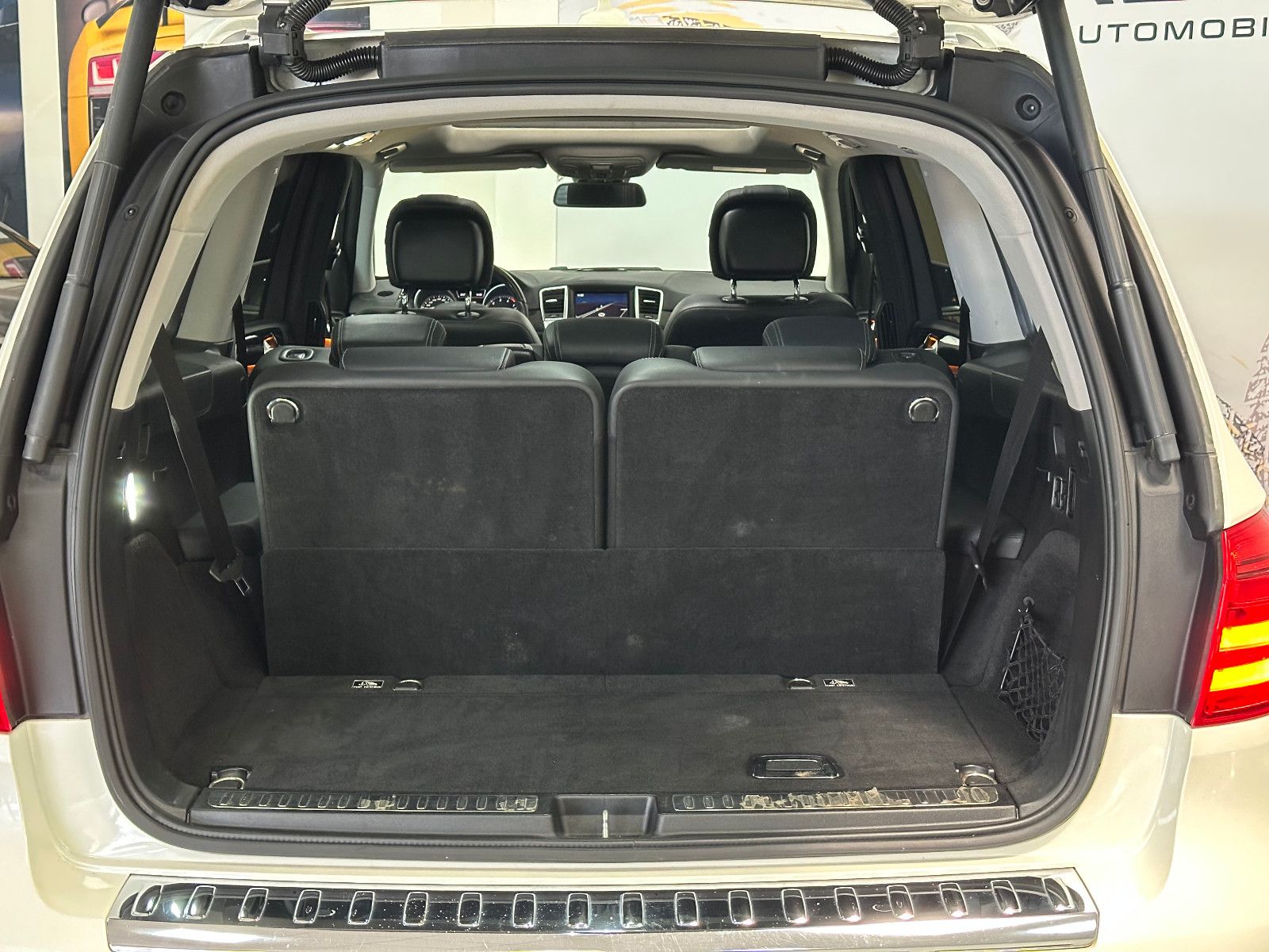 Fahrzeugabbildung Mercedes-Benz GL 500 BlueEfficiency 4Matic*PANORAMA*AMG*MASSAG