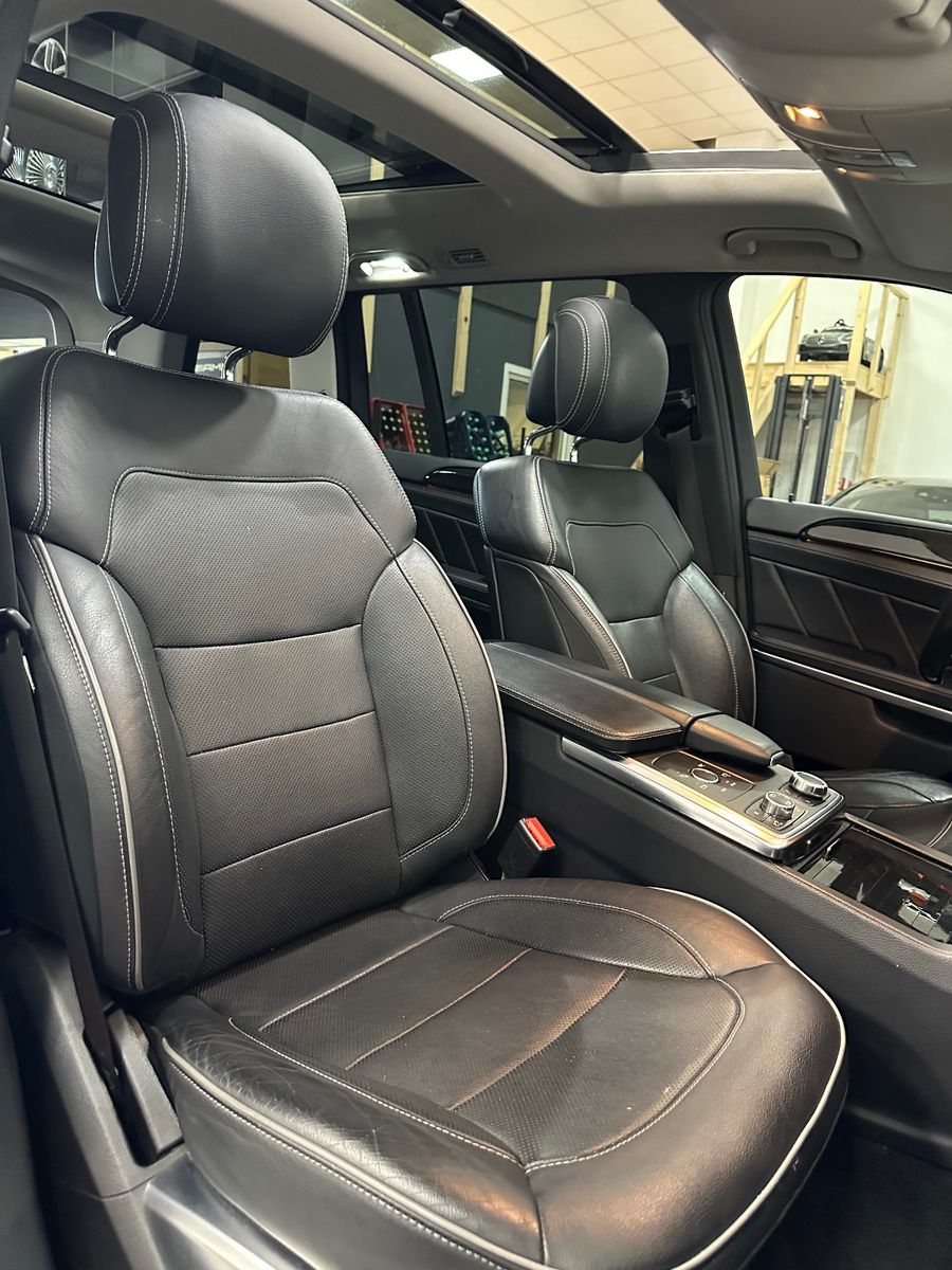 Fahrzeugabbildung Mercedes-Benz GL 500 BlueEfficiency 4Matic*PANORAMA*AMG*MASSAG