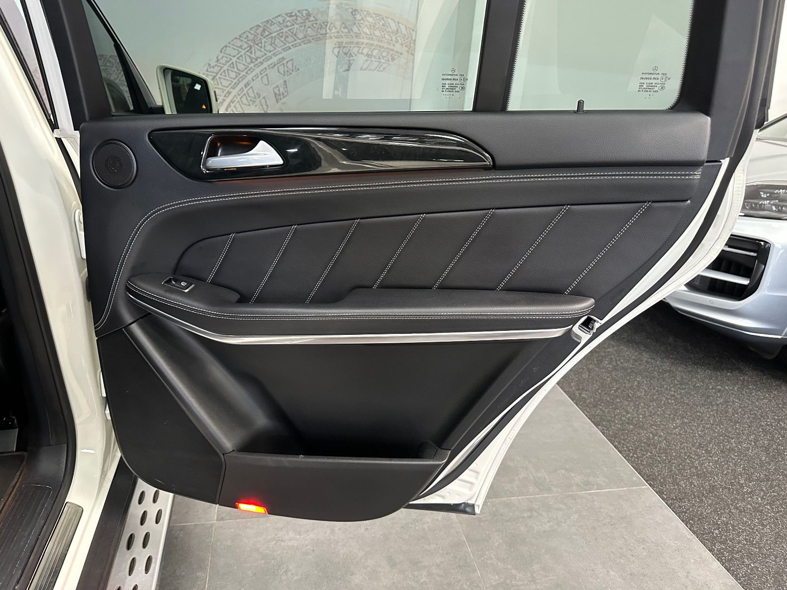 Fahrzeugabbildung Mercedes-Benz GL 500 BlueEfficiency 4Matic*PANORAMA*AMG*MASSAG