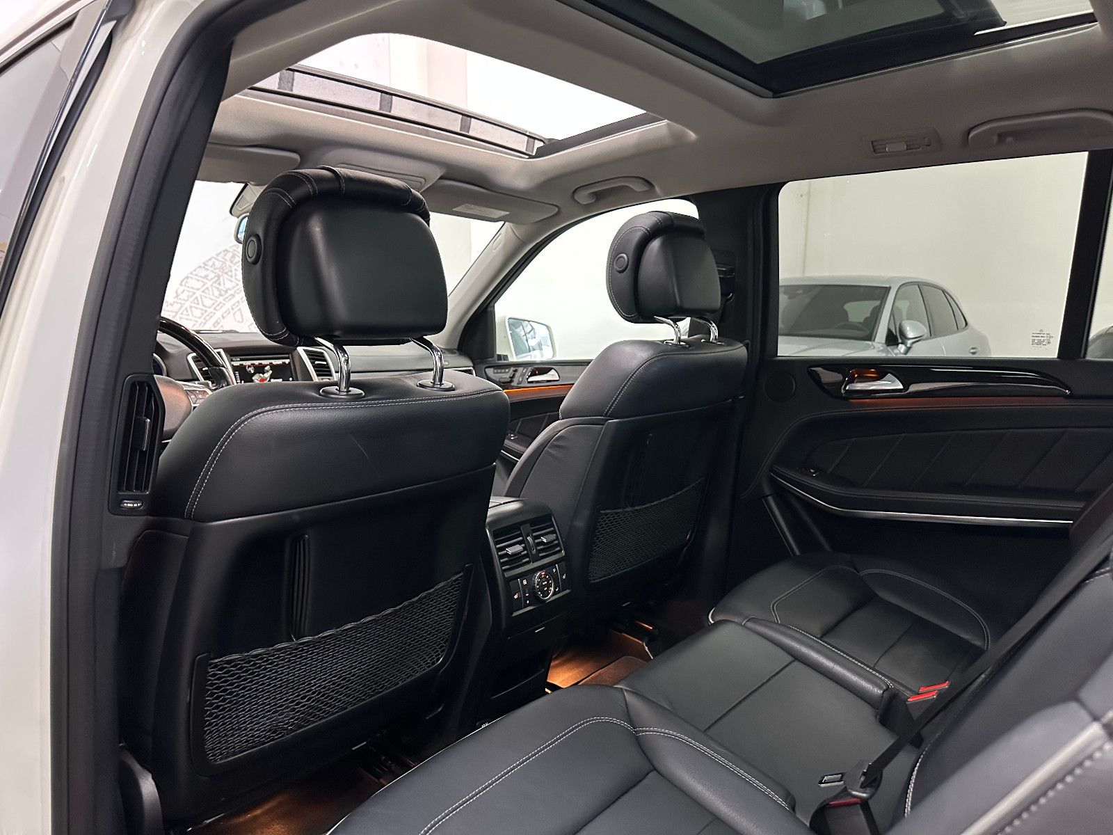 Fahrzeugabbildung Mercedes-Benz GL 500 BlueEfficiency 4Matic*PANORAMA*AMG*MASSAG