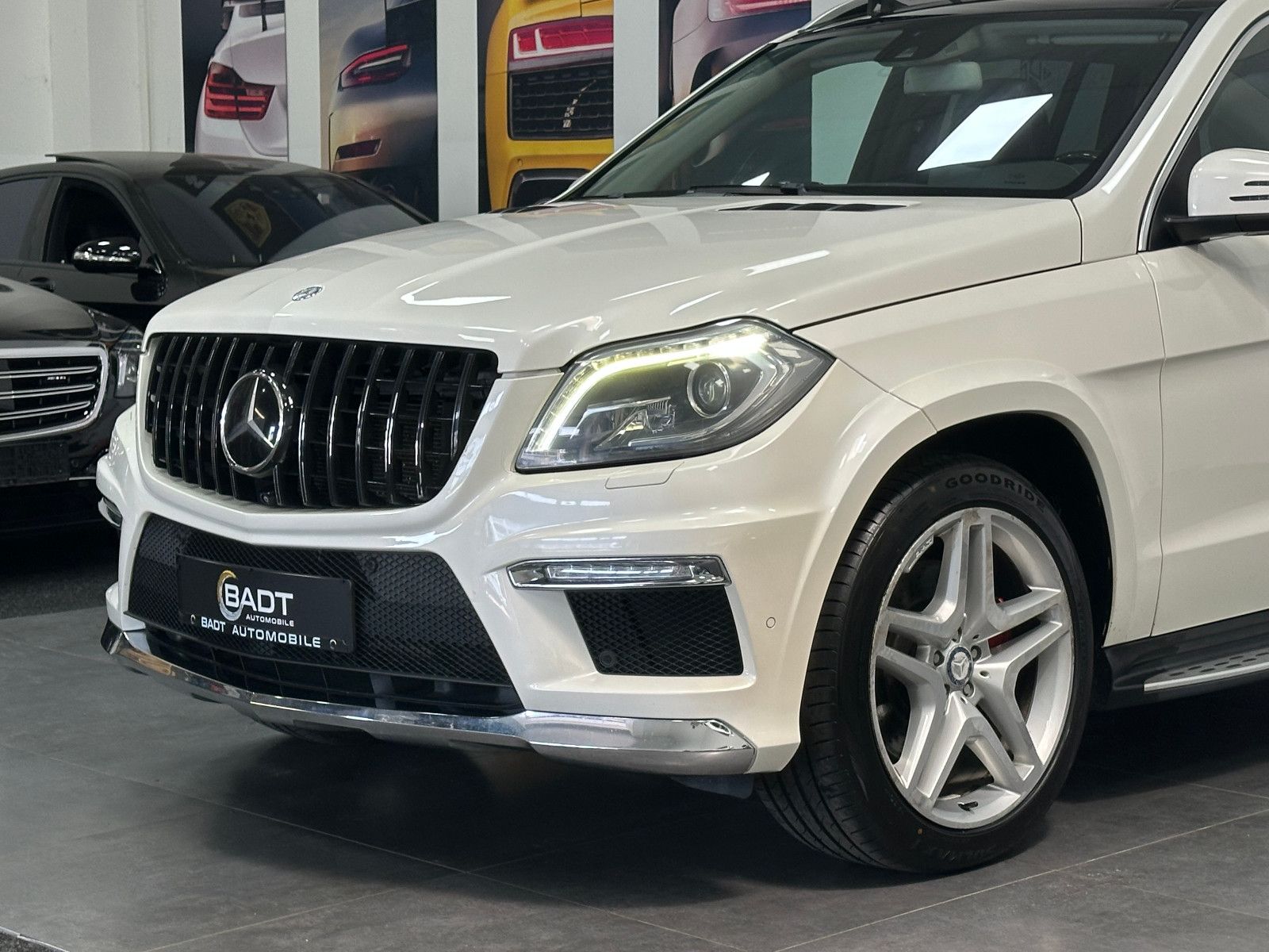Fahrzeugabbildung Mercedes-Benz GL 500 BlueEfficiency 4Matic*PANORAMA*AMG*MASSAG