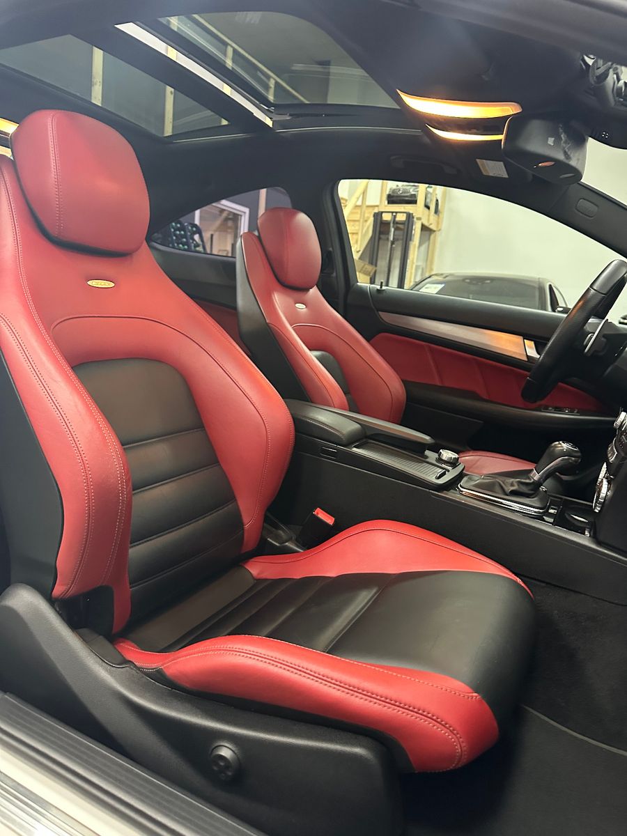 Fahrzeugabbildung Mercedes-Benz C 63 AMG Coupe*PANO*H&K*19"*BREMSE NEU*