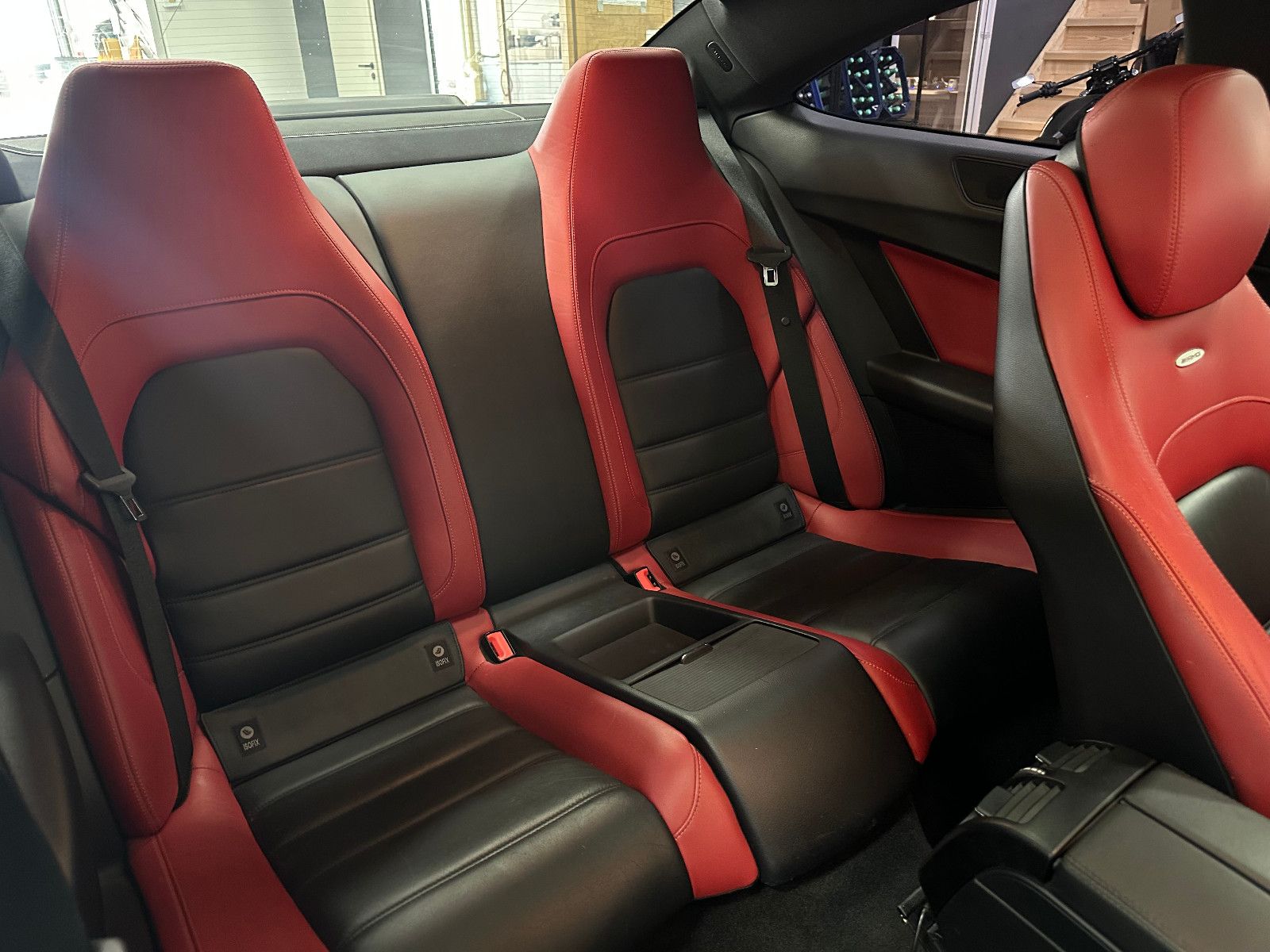 Fahrzeugabbildung Mercedes-Benz C 63 AMG Coupe*PANO*H&K*19"*BREMSE NEU*