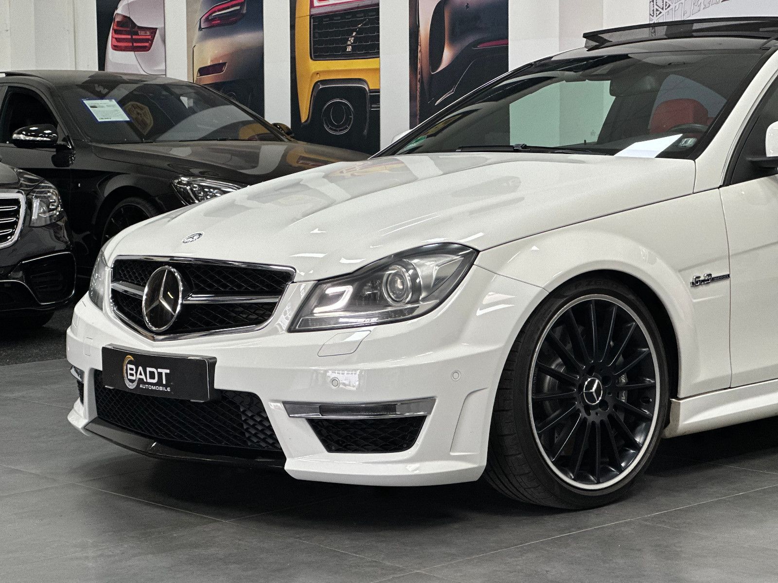 Fahrzeugabbildung Mercedes-Benz C 63 AMG Coupe*PANO*H&K*19"*BREMSE NEU*
