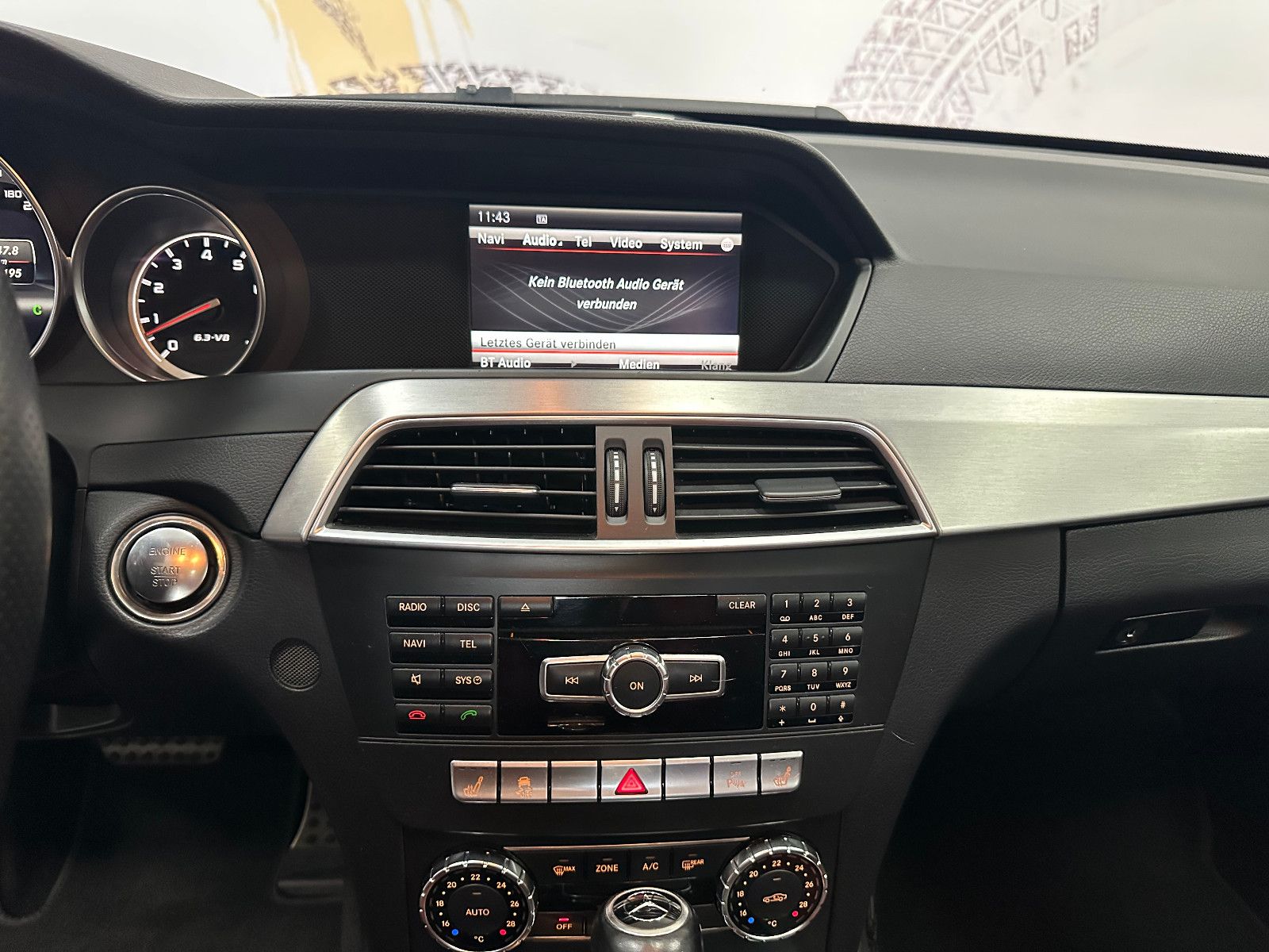 Fahrzeugabbildung Mercedes-Benz C 63 AMG Coupe*PANO*H&K*19"*BREMSE NEU*