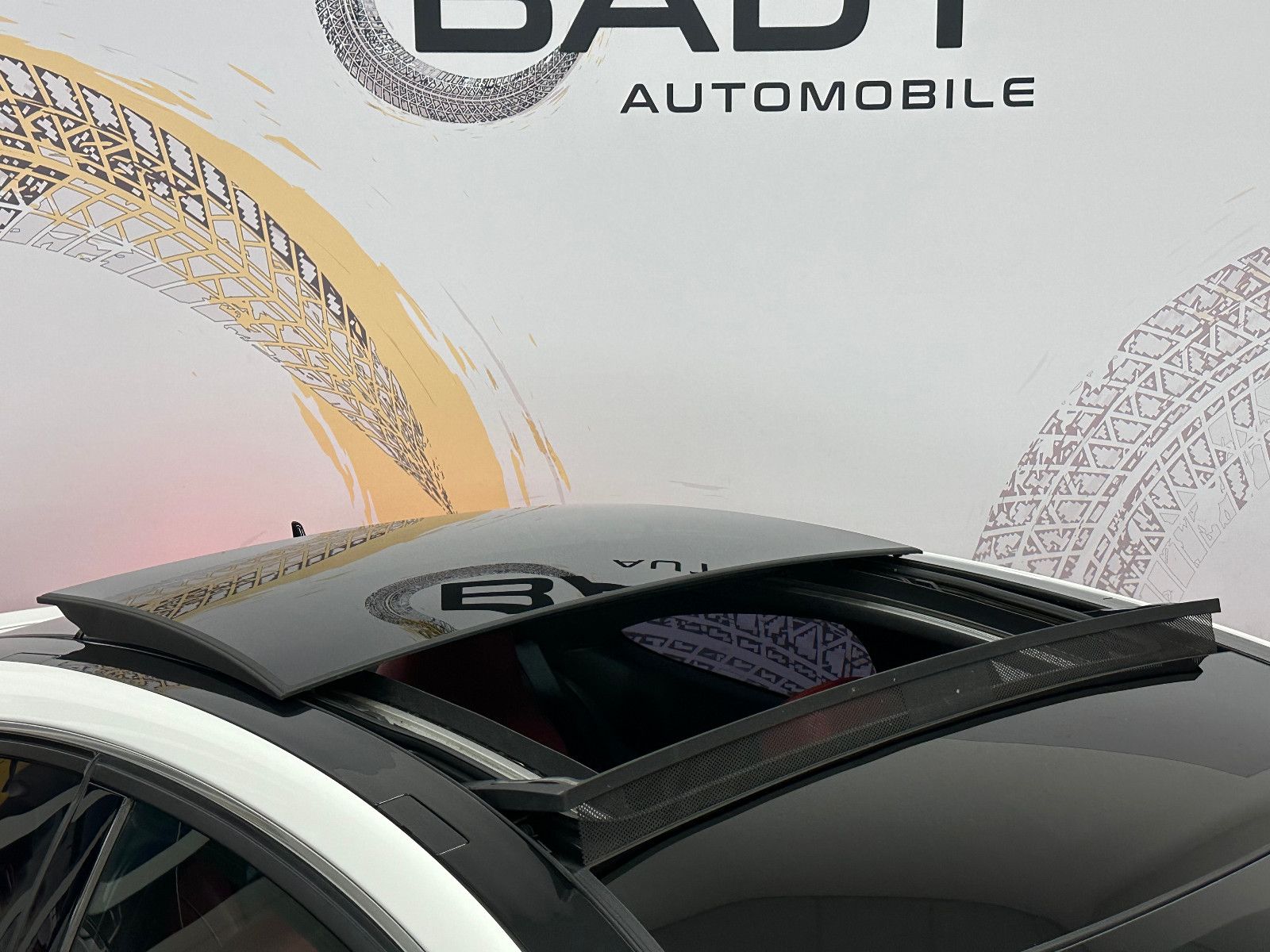 Fahrzeugabbildung Mercedes-Benz C 63 AMG Coupe*PANO*H&K*19"*BREMSE NEU*