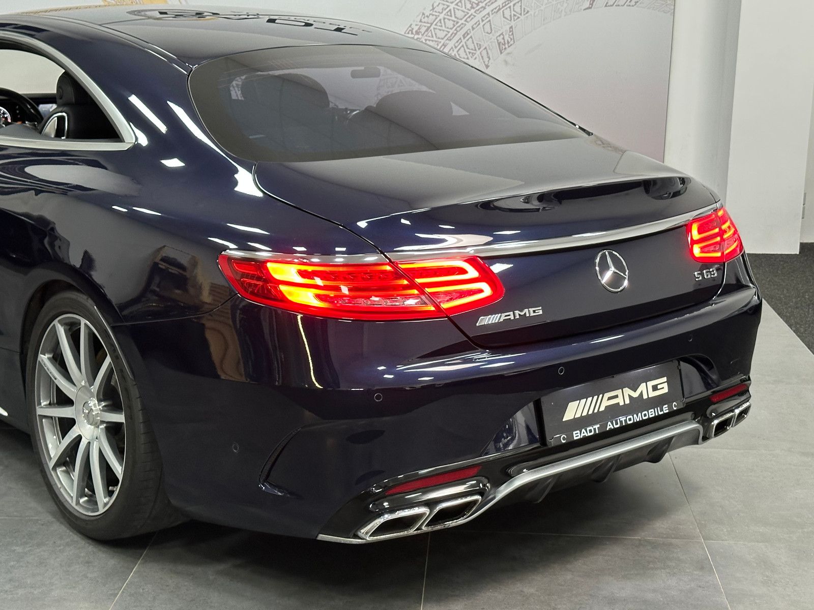Fahrzeugabbildung Mercedes-Benz S 63 AMG 4Matic Coupe*DTR*360°*TOTWINKEL*MASSAGE
