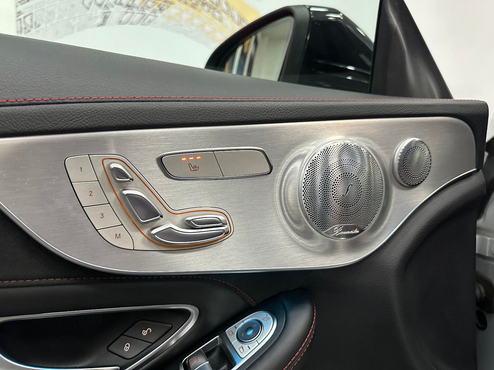Fahrzeugabbildung Mercedes-Benz C 63 AMG Coupe *VOLLAUSSTATTUNG*DEUTSCH*2.HD*
