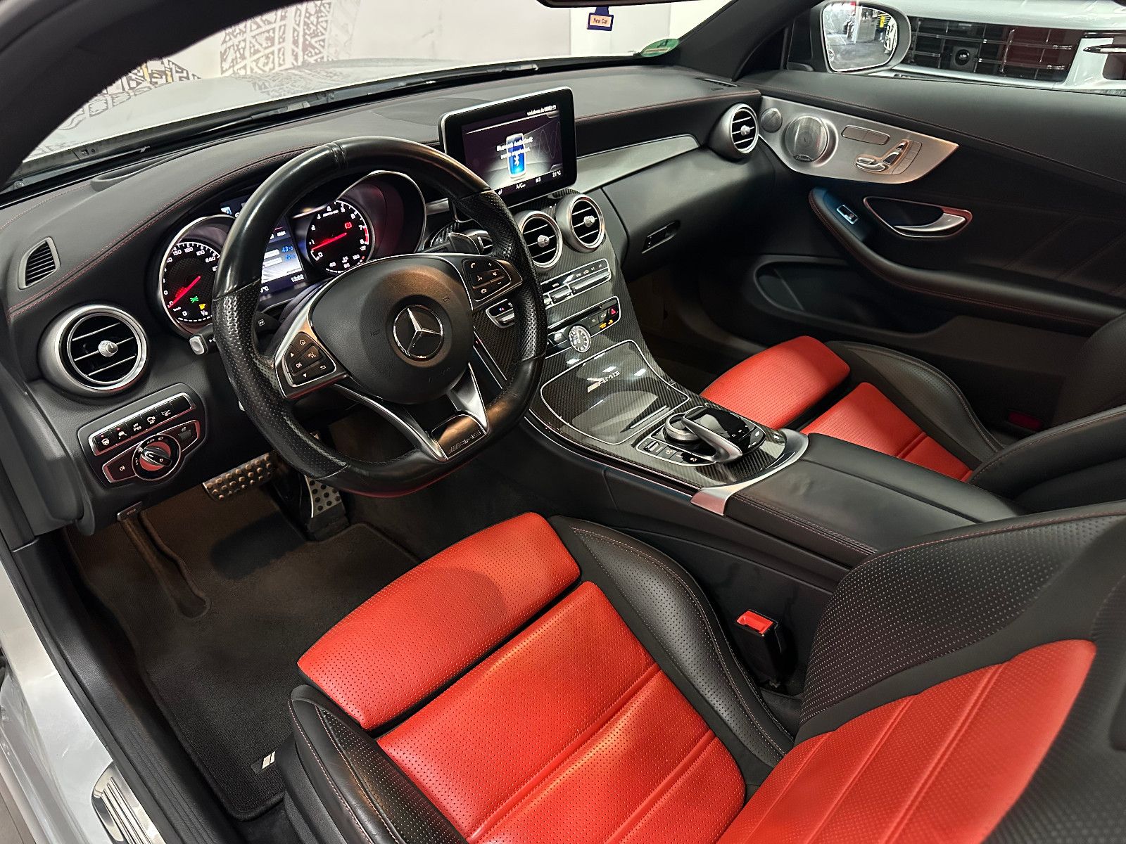 Fahrzeugabbildung Mercedes-Benz C 63 AMG Coupe *VOLLAUSSTATTUNG*DEUTSCH*2.HD*