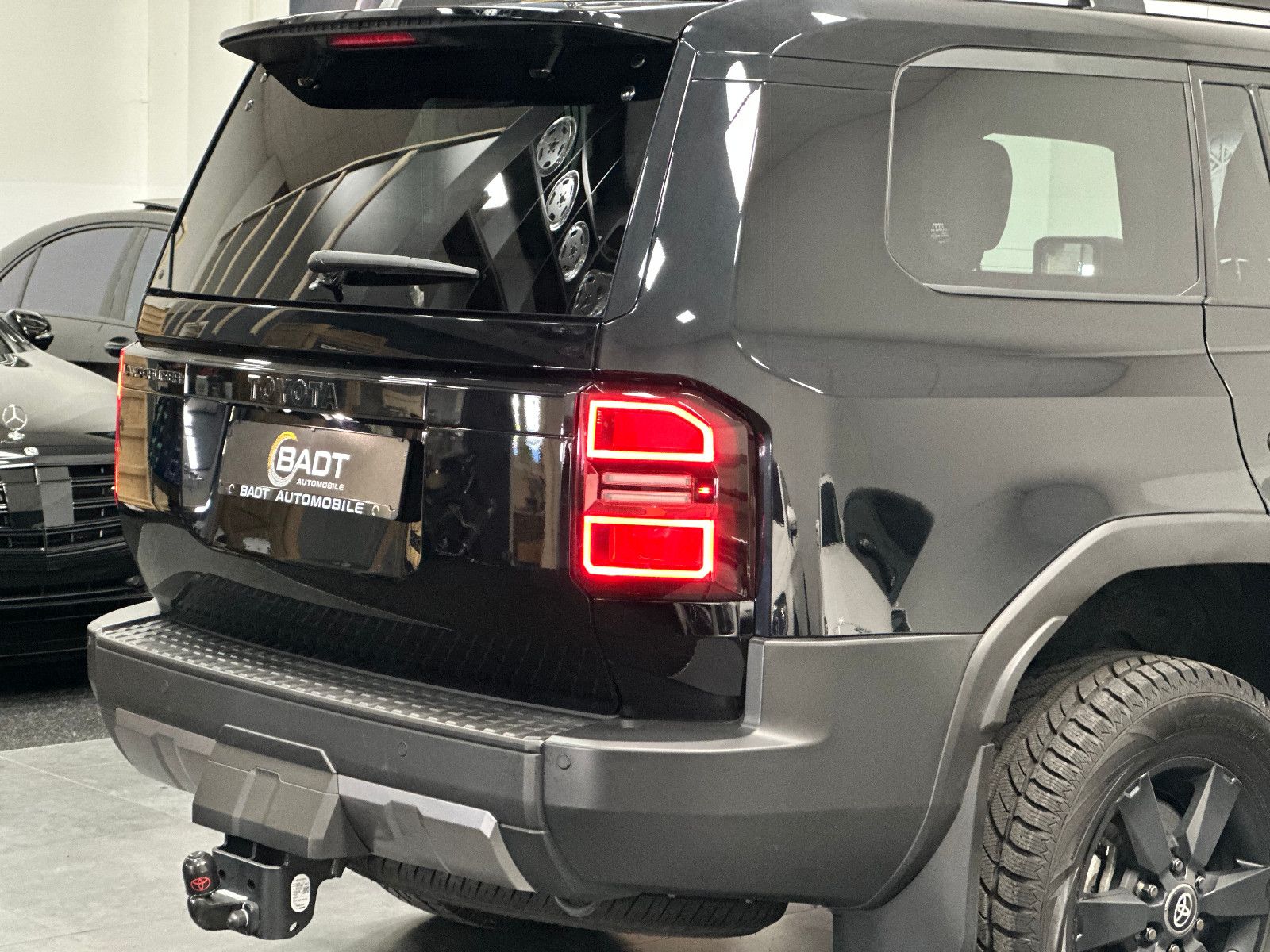 Fahrzeugabbildung Toyota Land Cruiser 2,8 D-4D 151 kW AWD Executive EXPOR