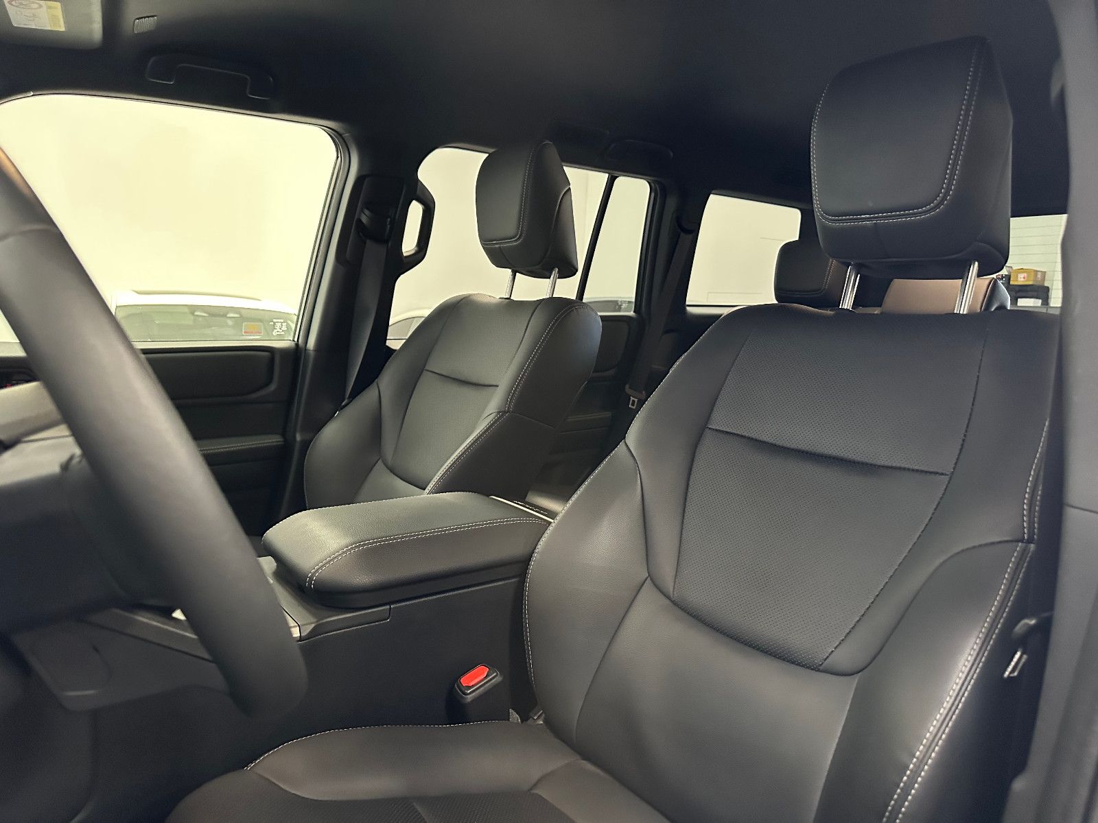 Fahrzeugabbildung Toyota Land Cruiser 2,8 D-4D 151 kW AWD Executive EXPOR