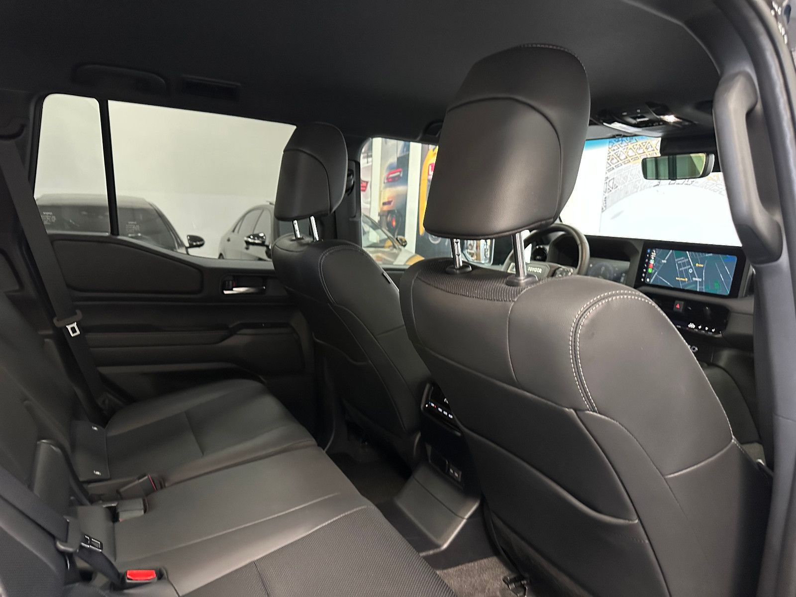 Fahrzeugabbildung Toyota Land Cruiser 2,8 D-4D 151 kW AWD Executive EXPOR