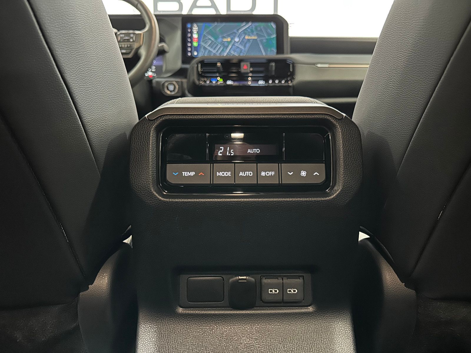 Fahrzeugabbildung Toyota Land Cruiser 2,8 D-4D 151 kW AWD Executive EXPOR