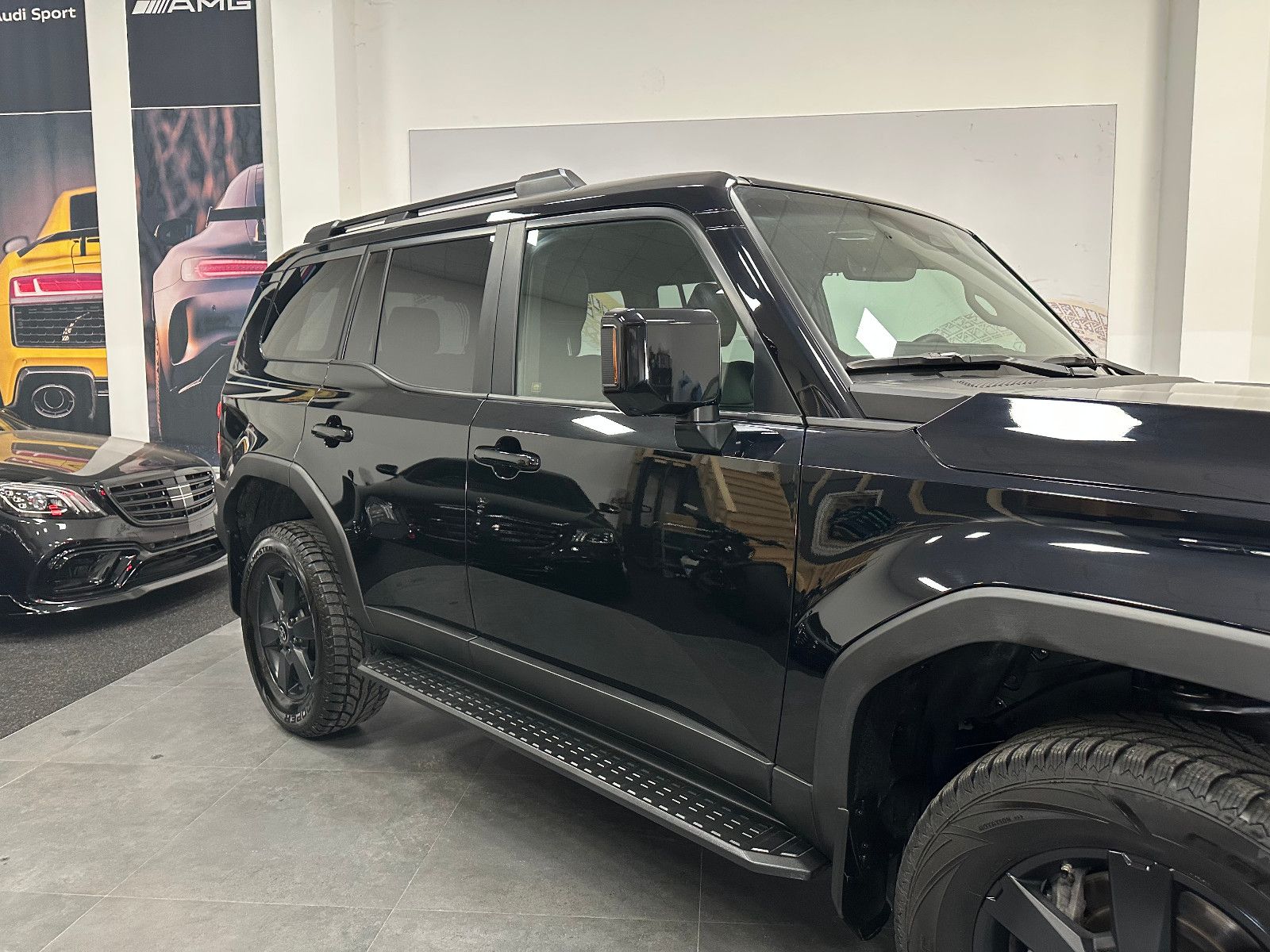 Fahrzeugabbildung Toyota Land Cruiser 2,8 D-4D 151 kW AWD Executive EXPOR