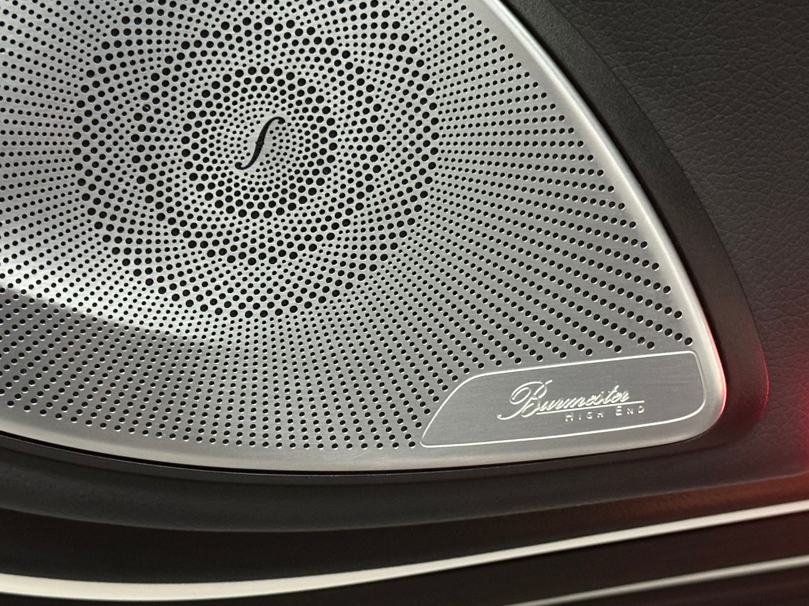 Fahrzeugabbildung Mercedes-Benz E 63 AMG 4Matic+ *3D BURMESTER*CARBON*VOLL*