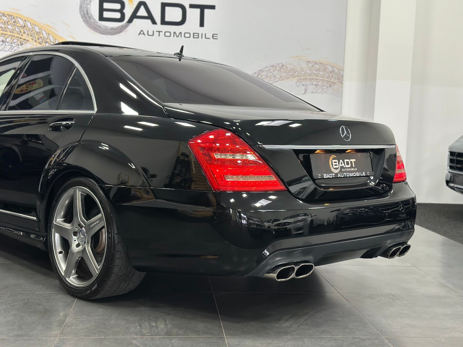 Fahrzeugabbildung Mercedes-Benz S 500 AMG S63 OPTIK*SCHIEBEDACH*H&K*