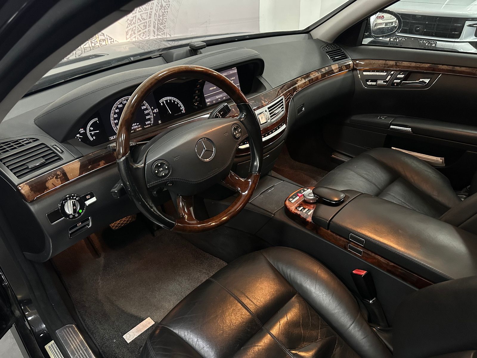 Fahrzeugabbildung Mercedes-Benz S 500 AMG S63 OPTIK*SCHIEBEDACH*H&K*