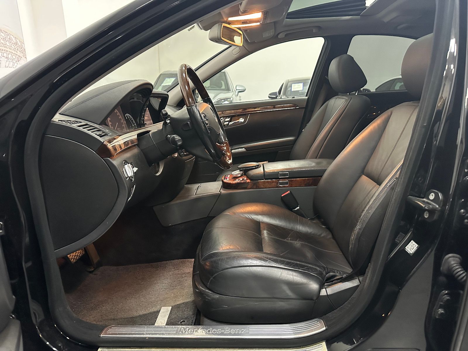 Fahrzeugabbildung Mercedes-Benz S 500 AMG S63 OPTIK*SCHIEBEDACH*H&K*