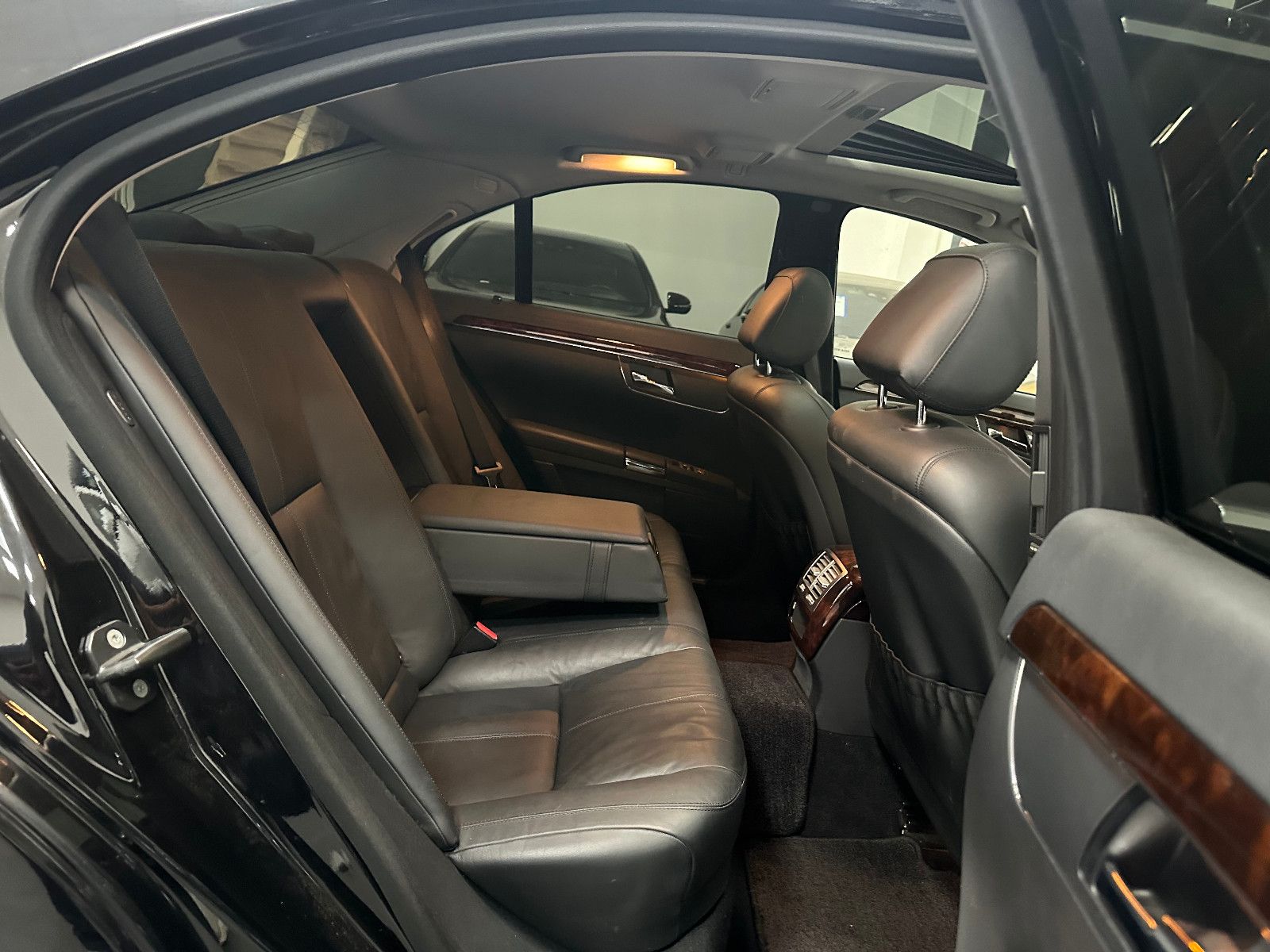 Fahrzeugabbildung Mercedes-Benz S 500 AMG S63 OPTIK*SCHIEBEDACH*H&K*