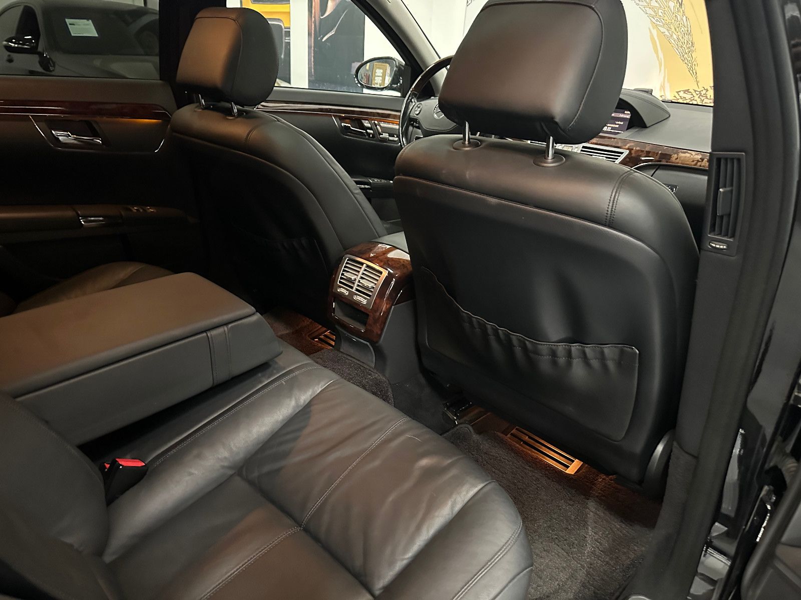 Fahrzeugabbildung Mercedes-Benz S 500 AMG S63 OPTIK*SCHIEBEDACH*H&K*