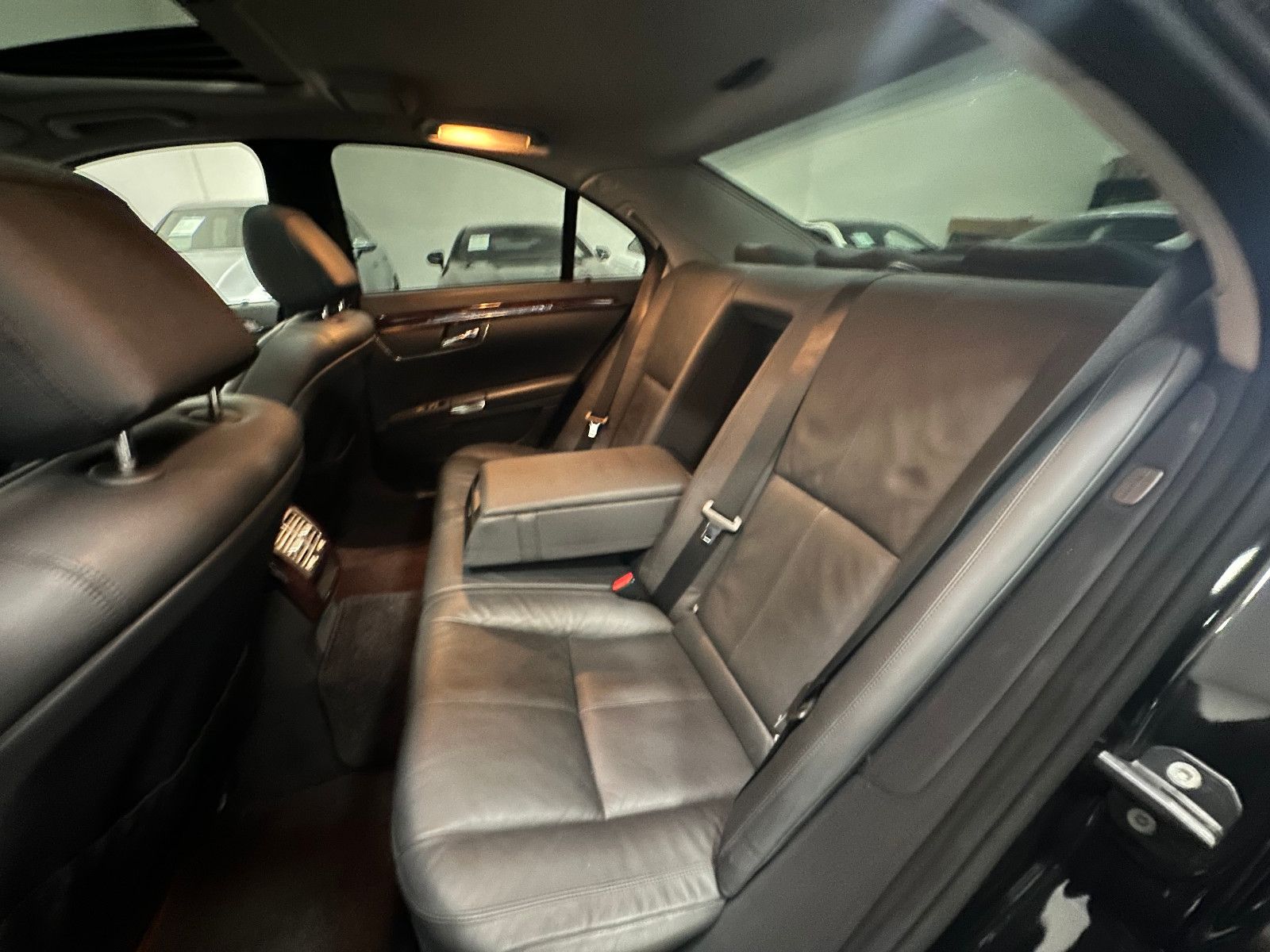 Fahrzeugabbildung Mercedes-Benz S 500 AMG S63 OPTIK*SCHIEBEDACH*H&K*