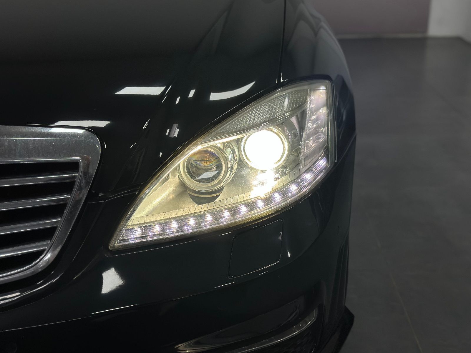 Fahrzeugabbildung Mercedes-Benz S 500 AMG S63 OPTIK*SCHIEBEDACH*H&K*
