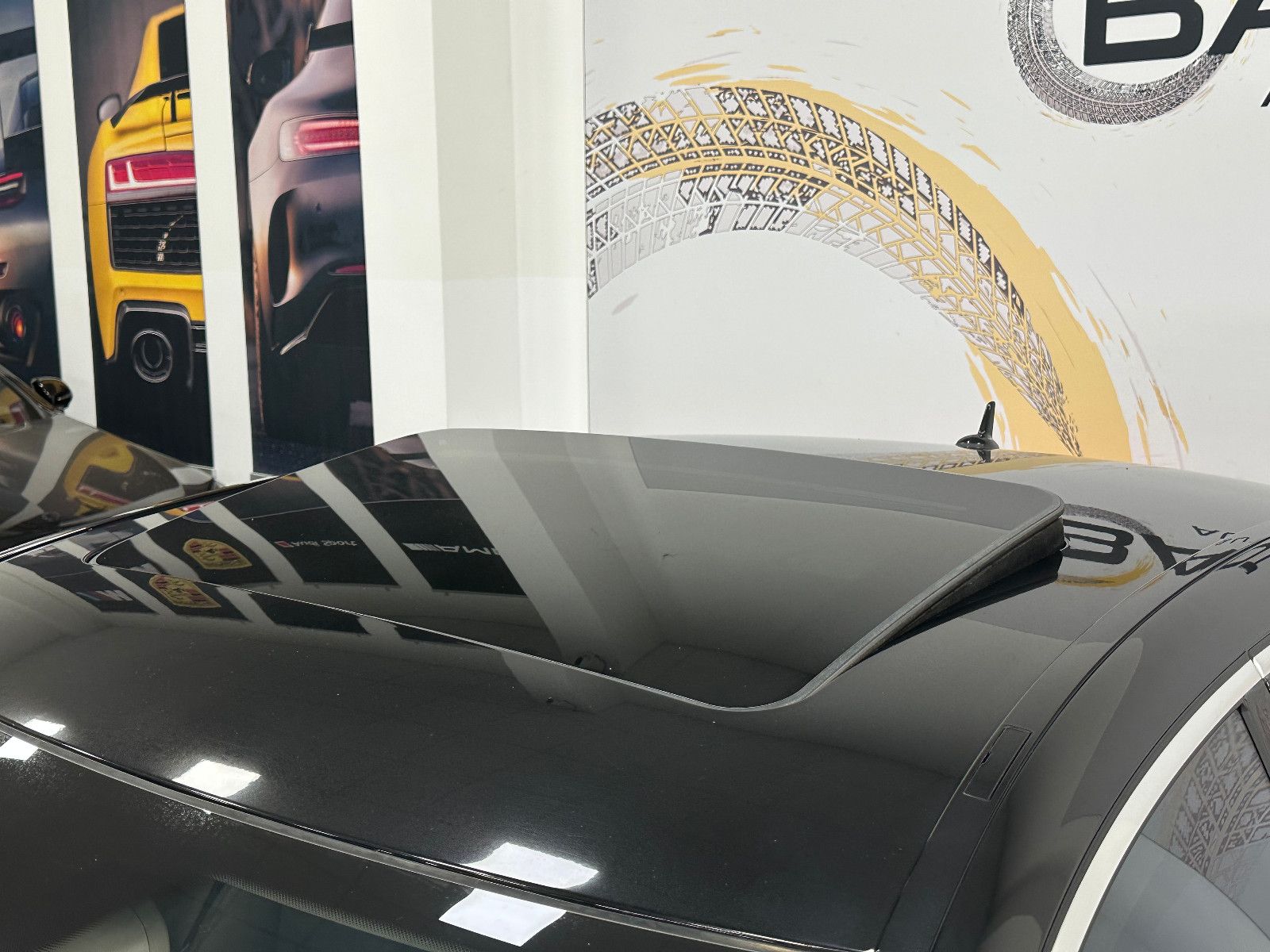 Fahrzeugabbildung Mercedes-Benz S 500 AMG S63 OPTIK*SCHIEBEDACH*H&K*