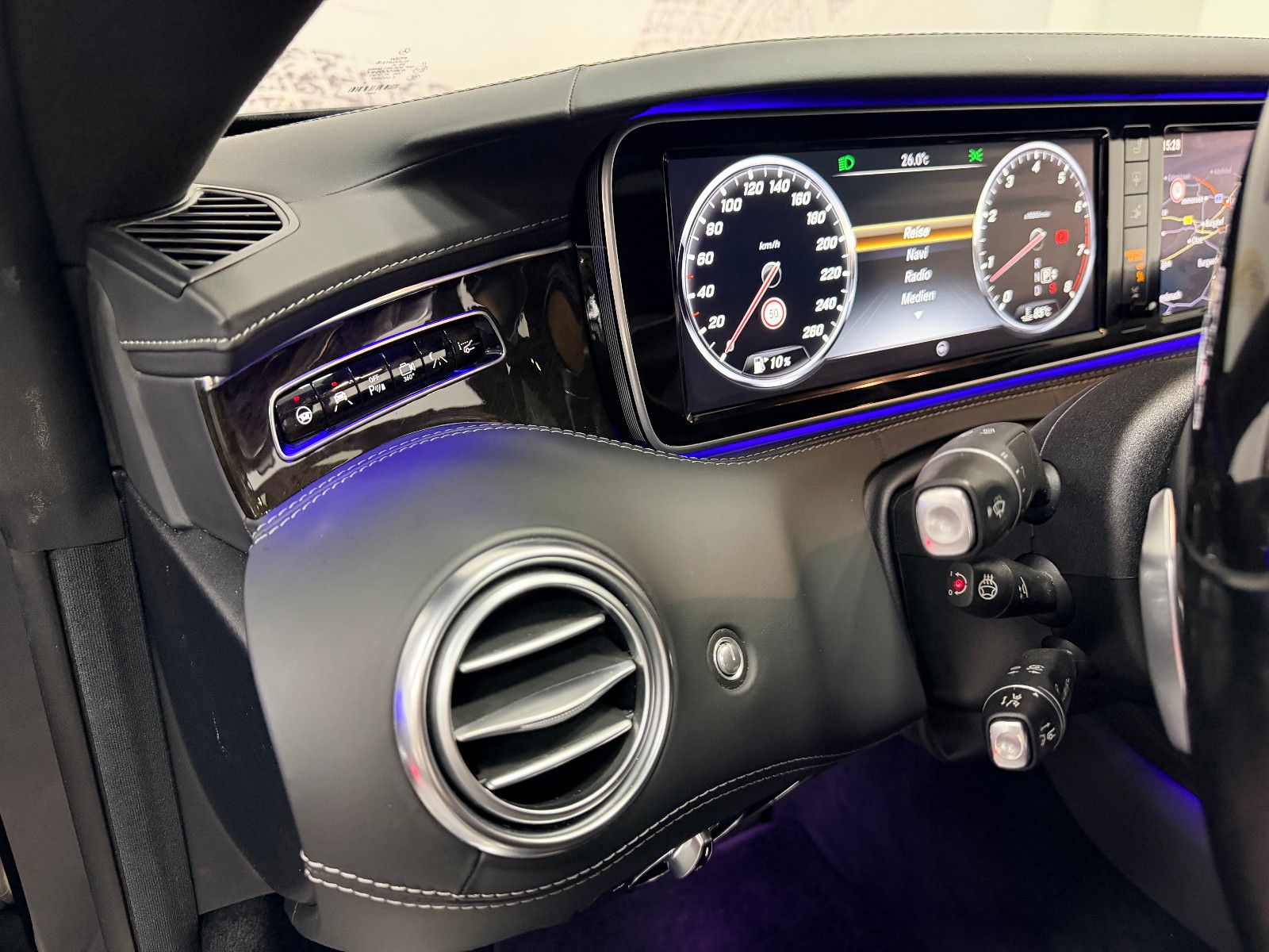 Fahrzeugabbildung Mercedes-Benz S 500 Coupe 4Matic*Swarovski*VOLL*AMG*DESIGNO