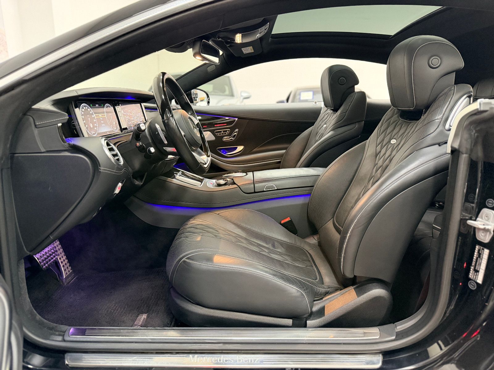 Fahrzeugabbildung Mercedes-Benz S 500 Coupe 4Matic*Swarovski*VOLL*AMG*DESIGNO