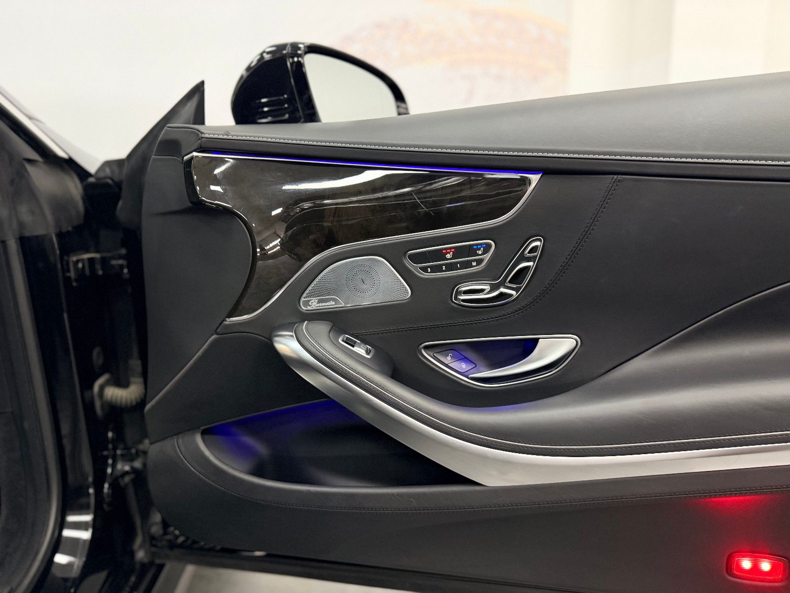Fahrzeugabbildung Mercedes-Benz S 500 Coupe 4Matic*Swarovski*VOLL*AMG*DESIGNO