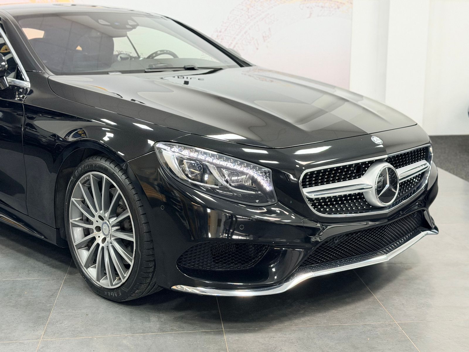 Fahrzeugabbildung Mercedes-Benz S 500 Coupe 4Matic*Swarovski*VOLL*AMG*DESIGNO